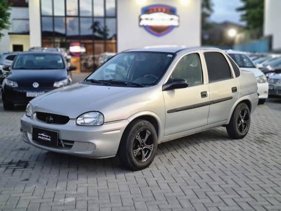 CHEVROLET CORSA 1.6 MPFI CLASSIC SEDAN 8V GASOLINA 4P MANUAL